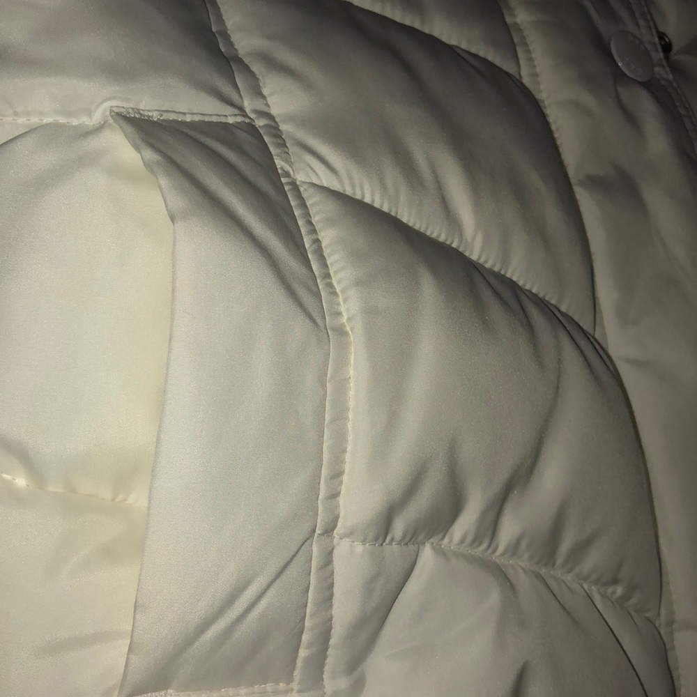 Vest - Picture 5 of 5